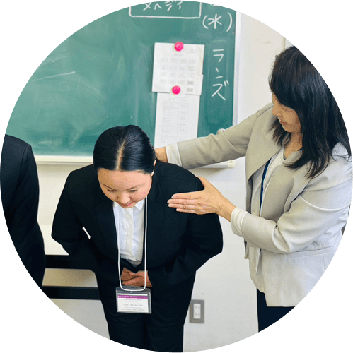 日本の接客サービス「おもてなし」を身につける